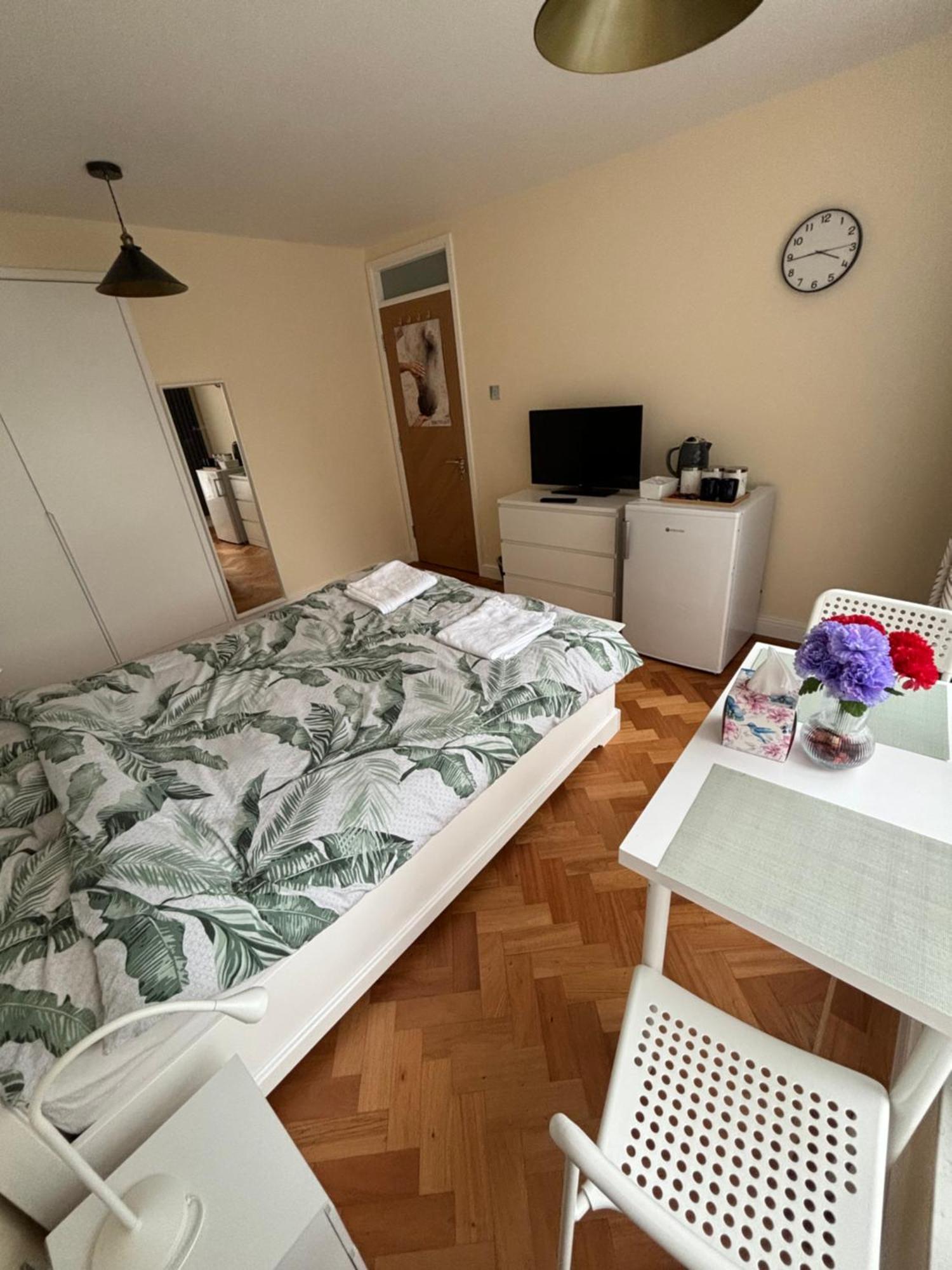 Wembley Stadium Large Double Room Λονδίνο Εξωτερικό φωτογραφία